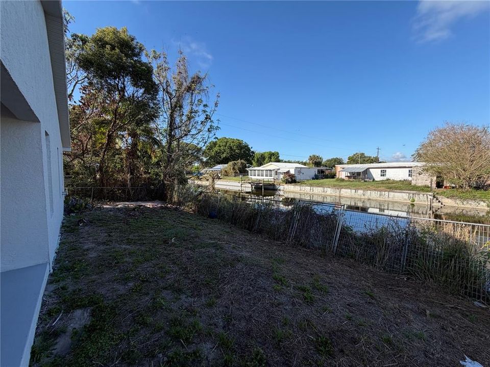 For Sale: $279,900 (3 beds, 2 baths, 1494 Square Feet)