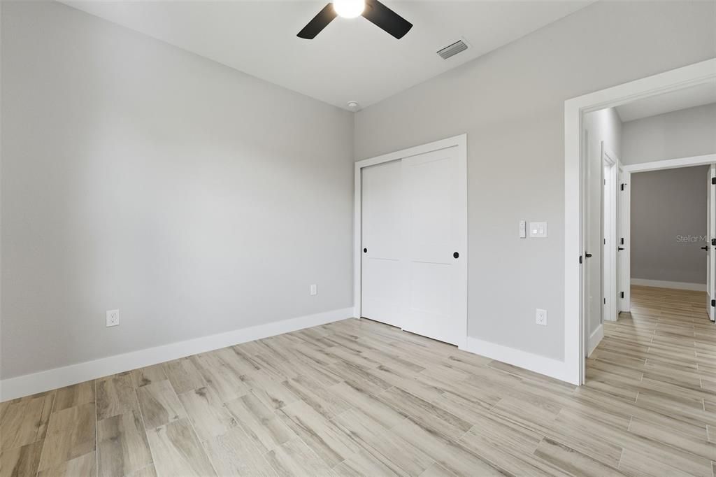 For Sale: $369,900 (3 beds, 2 baths, 1660 Square Feet)