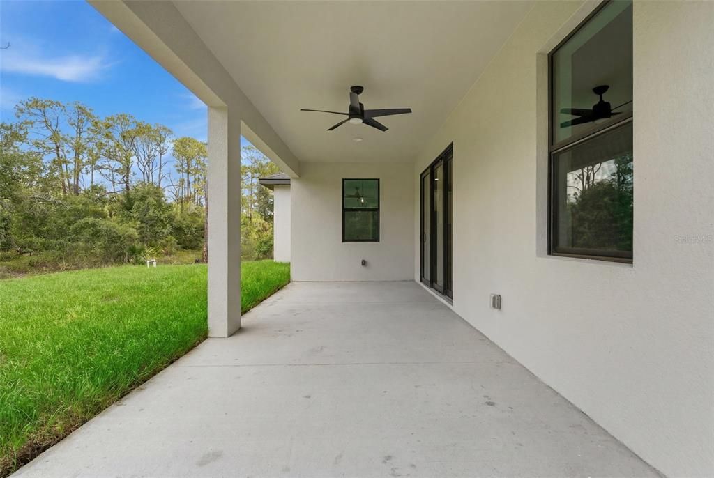 For Sale: $369,900 (3 beds, 2 baths, 1660 Square Feet)
