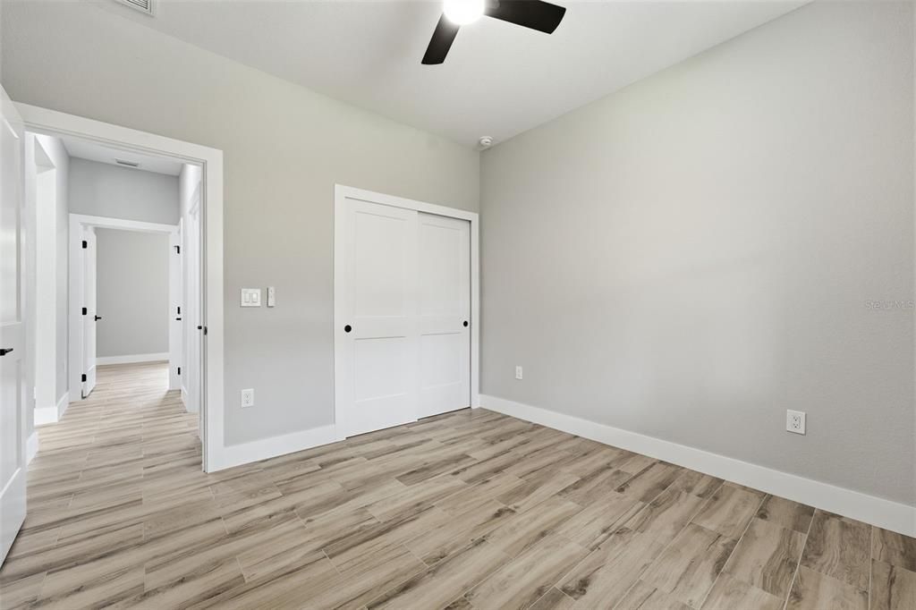 For Sale: $369,900 (3 beds, 2 baths, 1660 Square Feet)
