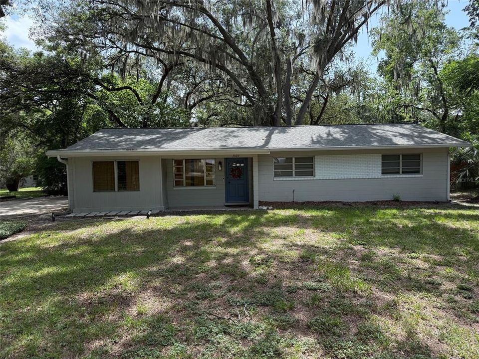 En Venta: $340,000 (3 camas, 2 baños, 1618 Pies cuadrados)