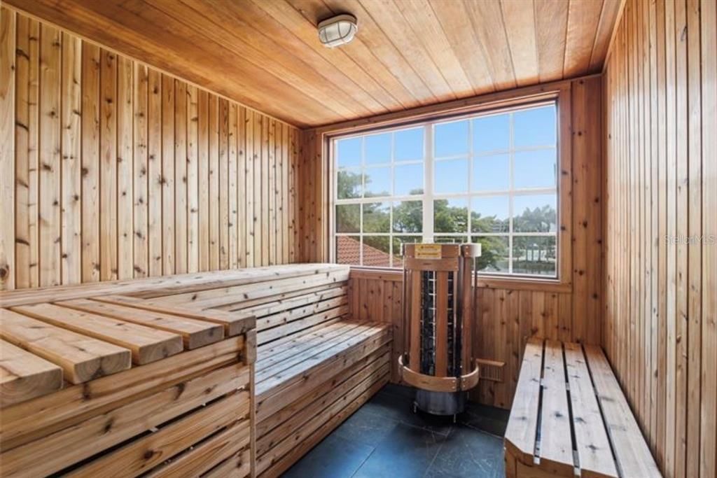 В аренду: $2,100 (1 спален, 1 ванн, 713 Квадратных фут)