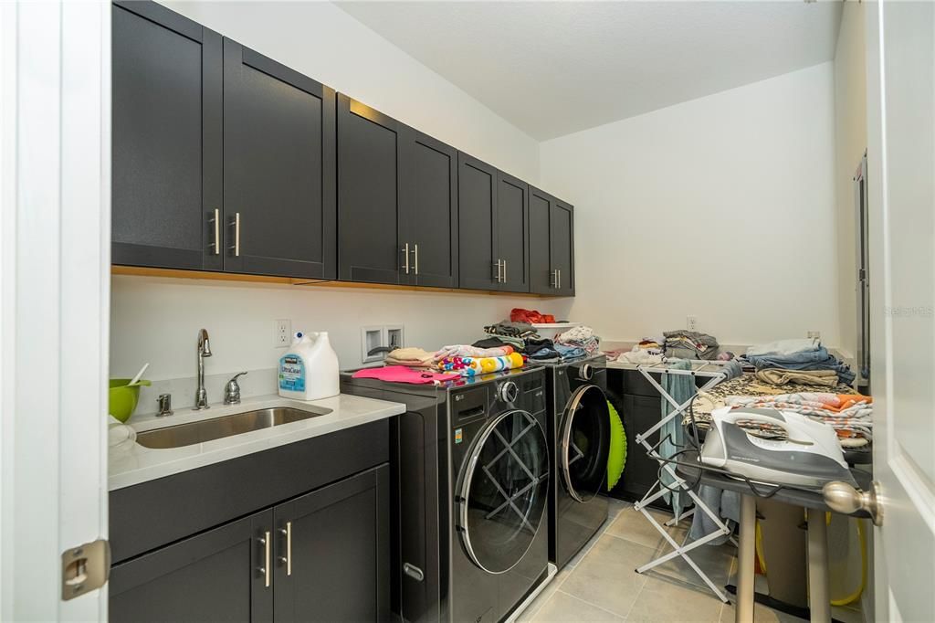 For Sale: $695,990 (5 beds, 3 baths, 3366 Square Feet)