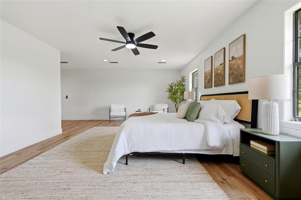En Venta: $799,900 (6 camas, 4 baños, 4720 Pies cuadrados)