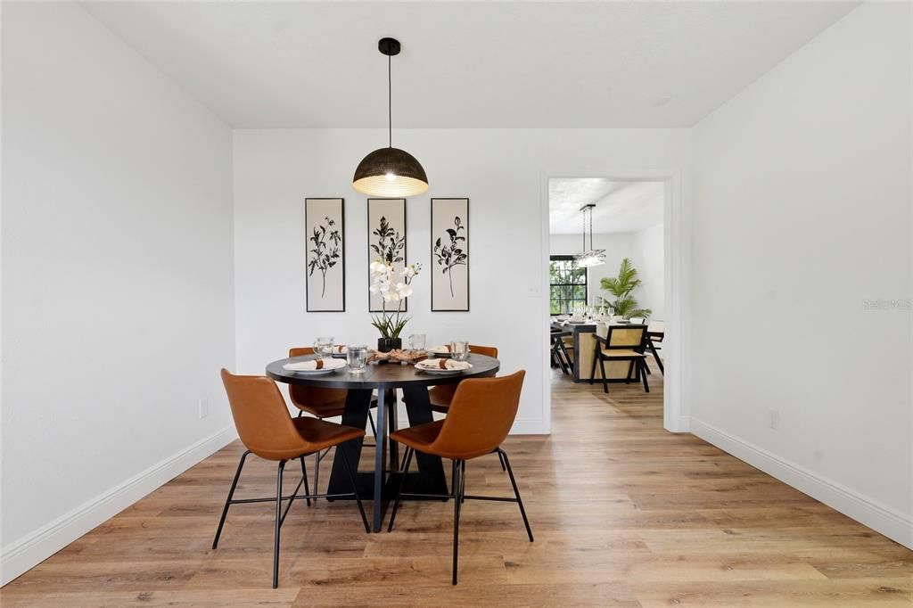 En Venta: $799,900 (6 camas, 4 baños, 4720 Pies cuadrados)