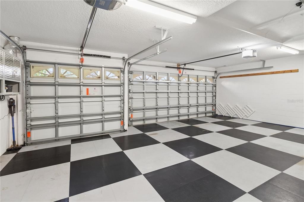 En Venta: $820,000 (4 camas, 3 baños, 2676 Pies cuadrados)
