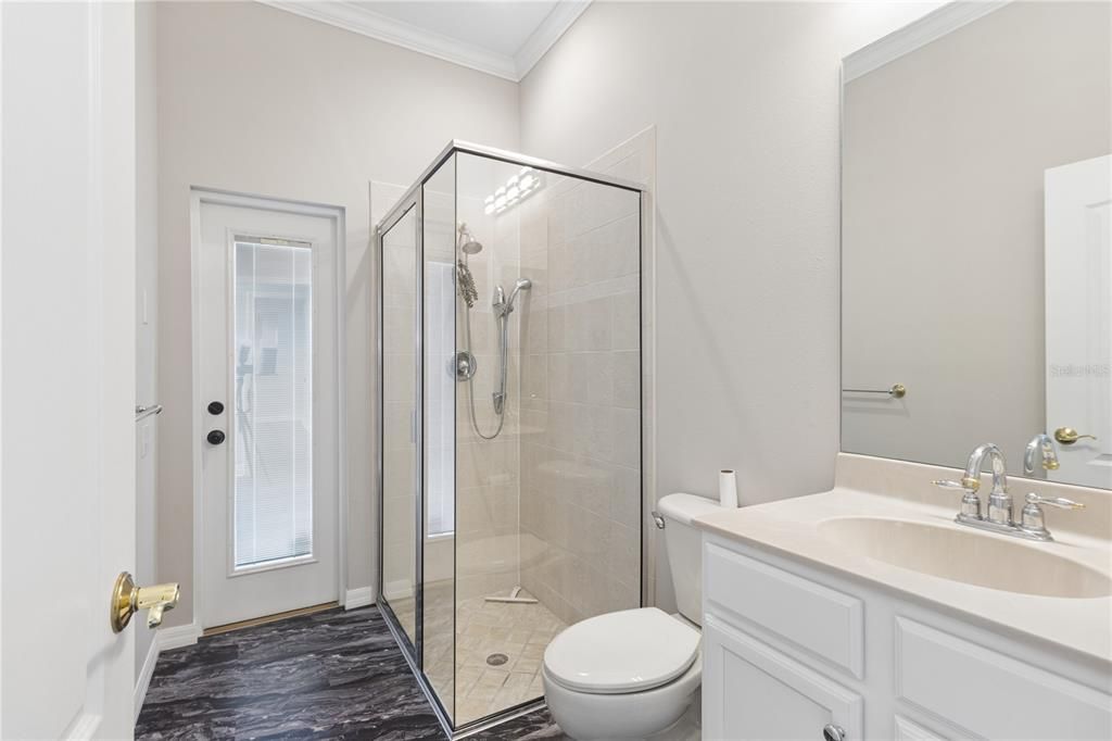 En Venta: $820,000 (4 camas, 3 baños, 2676 Pies cuadrados)