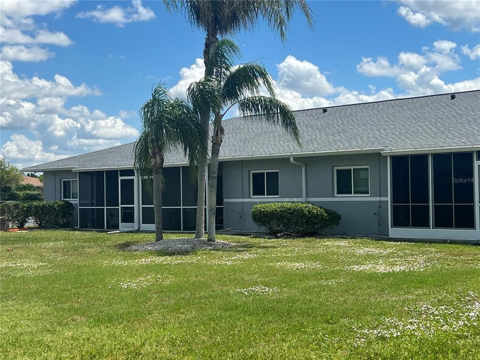 For Sale: $141,000 (2 beds, 2 baths, 868 Square Feet)