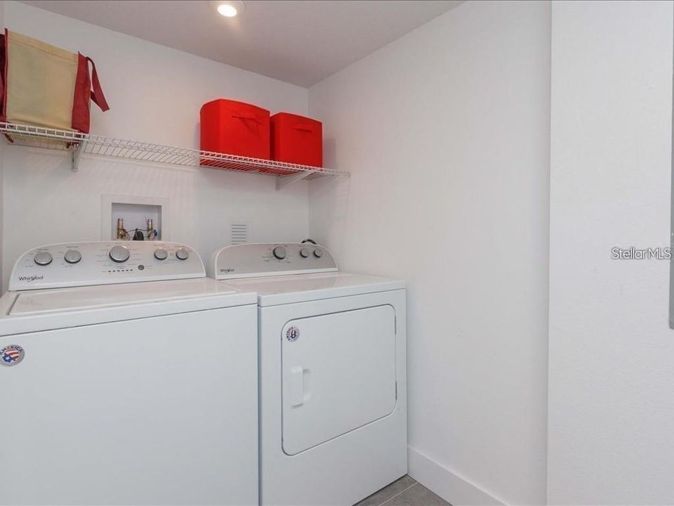 В аренду: $3,200 (2 спален, 2 ванн, 1774 Квадратных фут)