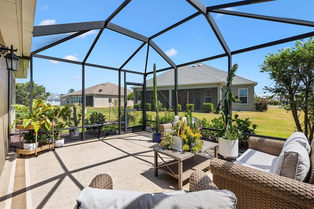 En Venta: $845,000 (3 camas, 2 baños, 2829 Pies cuadrados)