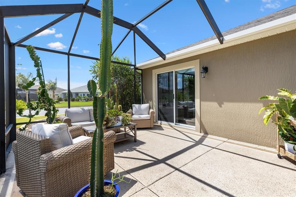 En Venta: $845,000 (3 camas, 2 baños, 2829 Pies cuadrados)