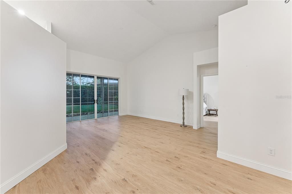 For Sale: $541,500 (4 beds, 2 baths, 2231 Square Feet)