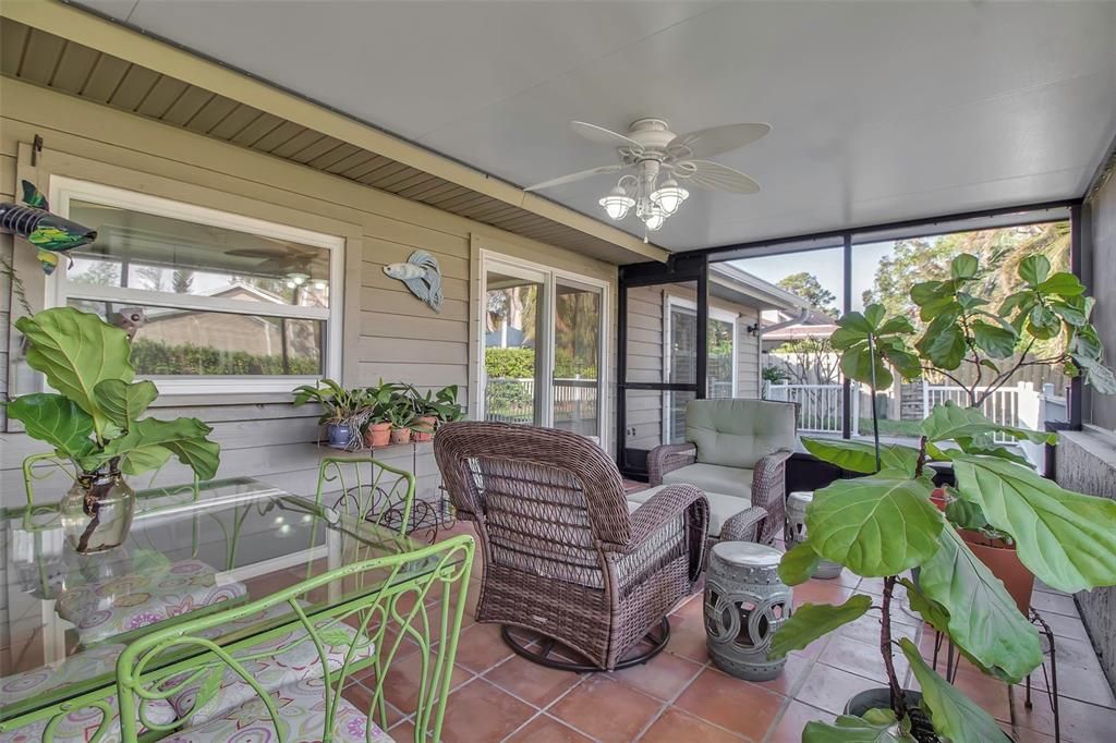 For Sale: $399,900 (3 beds, 2 baths, 1885 Square Feet)