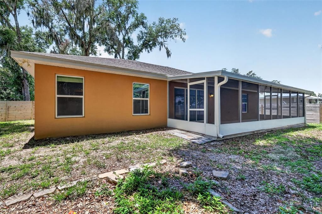 For Sale: $329,000 (4 beds, 2 baths, 1815 Square Feet)