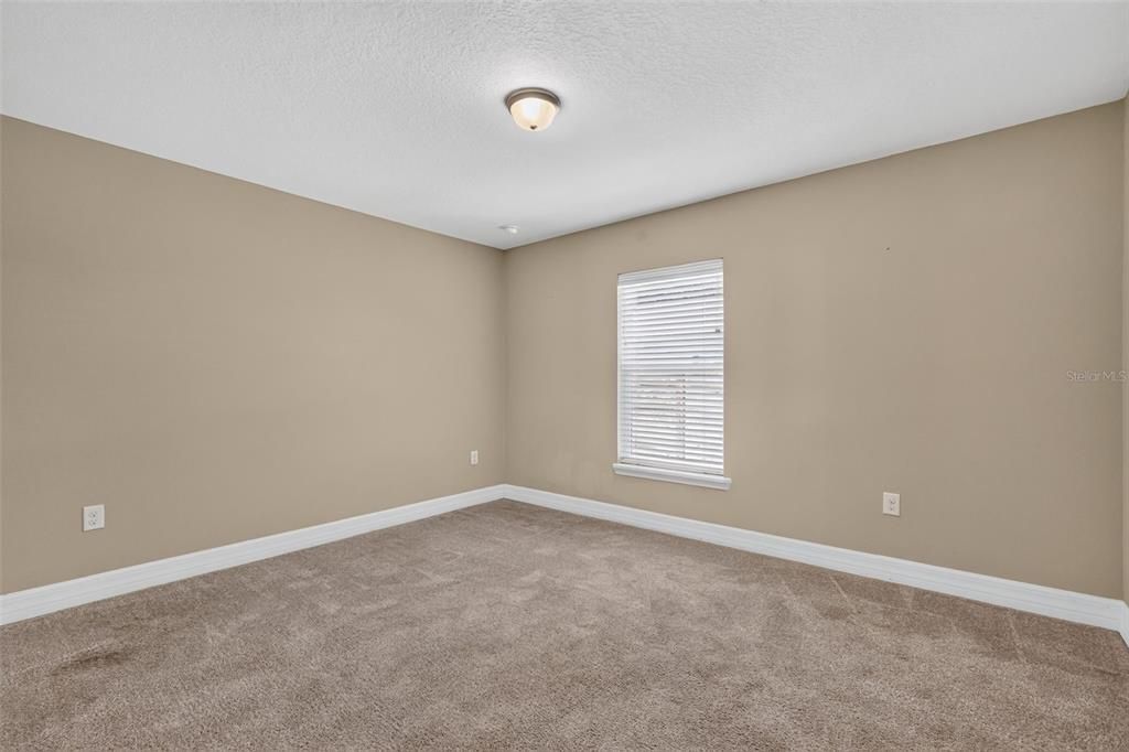 For Sale: $329,000 (4 beds, 2 baths, 1815 Square Feet)