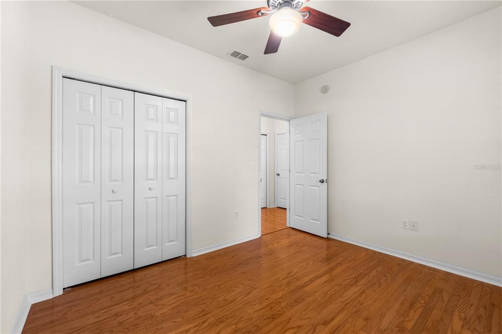 Activo con contrato: $258,000 (3 camas, 2 baños, 1343 Pies cuadrados)