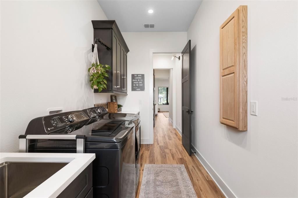 For Sale: $1,399,900 (4 beds, 3 baths, 3068 Square Feet)