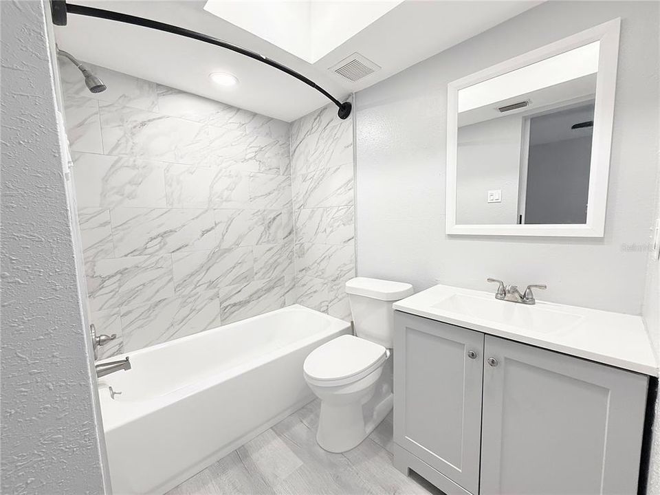 В аренду: $2,500 (3 спален, 2 ванн, 990 Квадратных фут)
