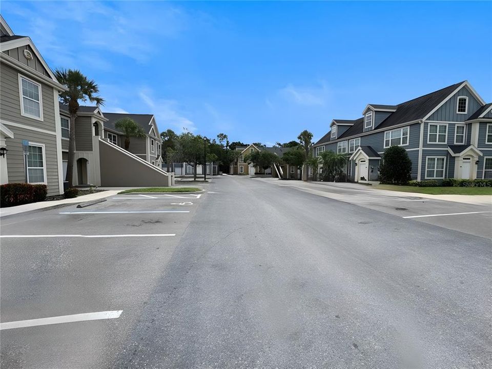 For Sale: $225,000 (2 beds, 2 baths, 1316 Square Feet)