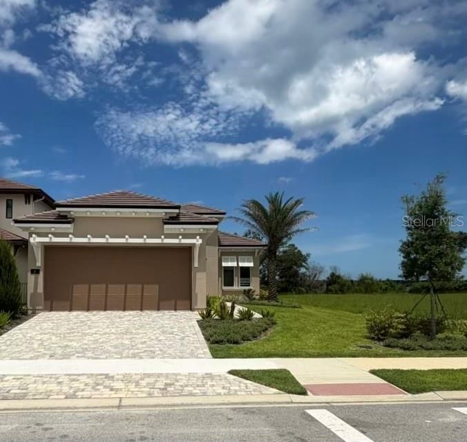 For Sale: $1,150,000 (3 beds, 2 baths, 2301 Square Feet)