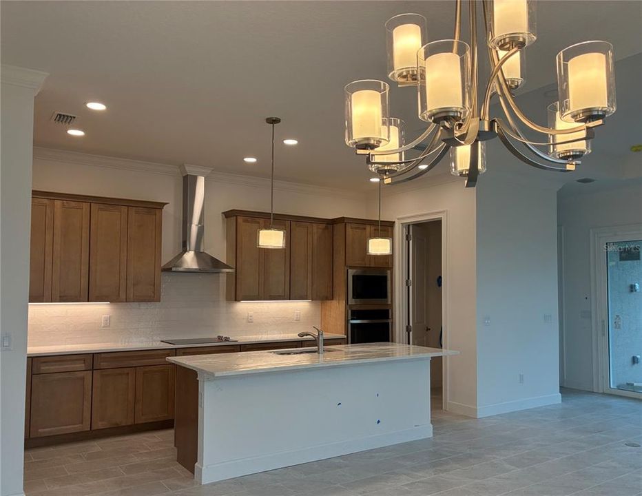 For Sale: $1,150,000 (3 beds, 2 baths, 2301 Square Feet)