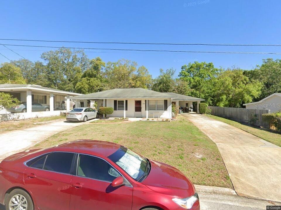 For Rent: $1,695 (2 beds, 1 baths, 917 Square Feet)