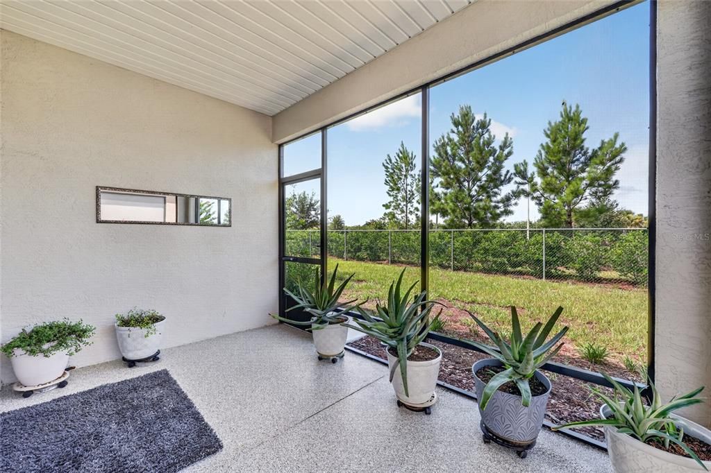 For Sale: $249,900 (2 beds, 2 baths, 1469 Square Feet)