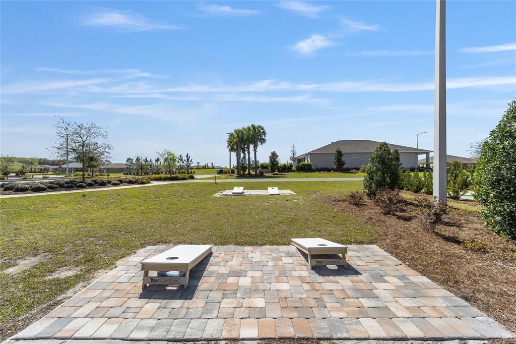 For Sale: $249,900 (2 beds, 2 baths, 1469 Square Feet)