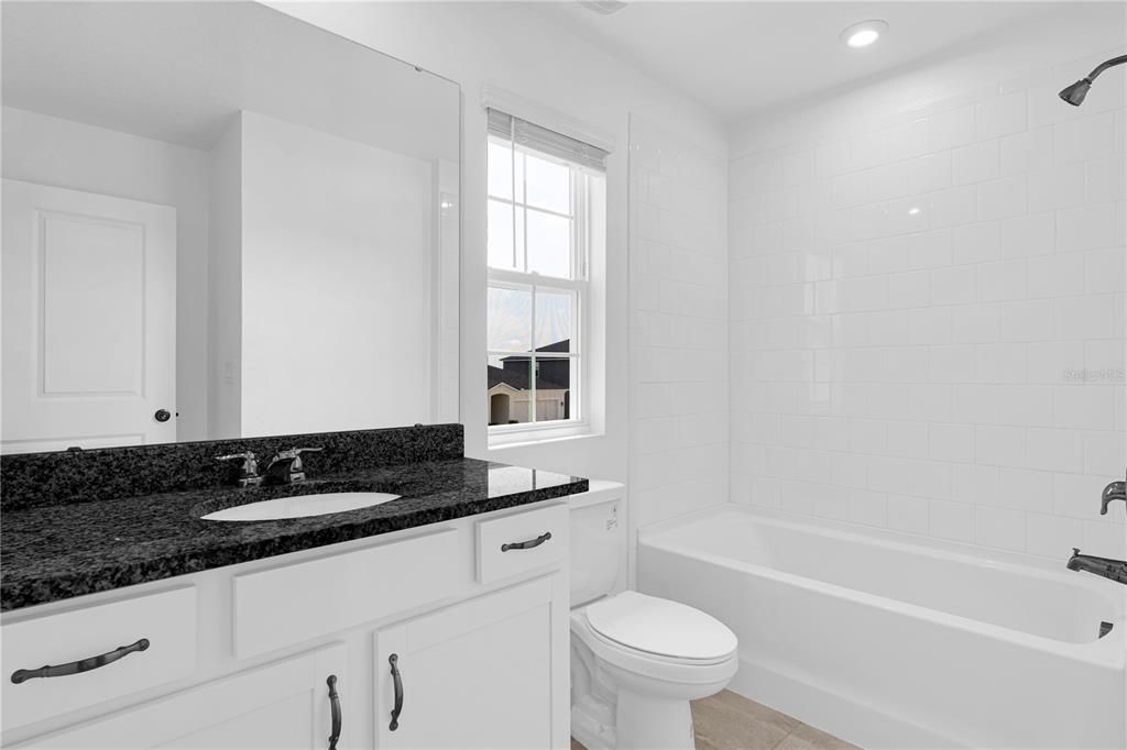 For Rent: $2,300 (3 beds, 2 baths, 1654 Square Feet)