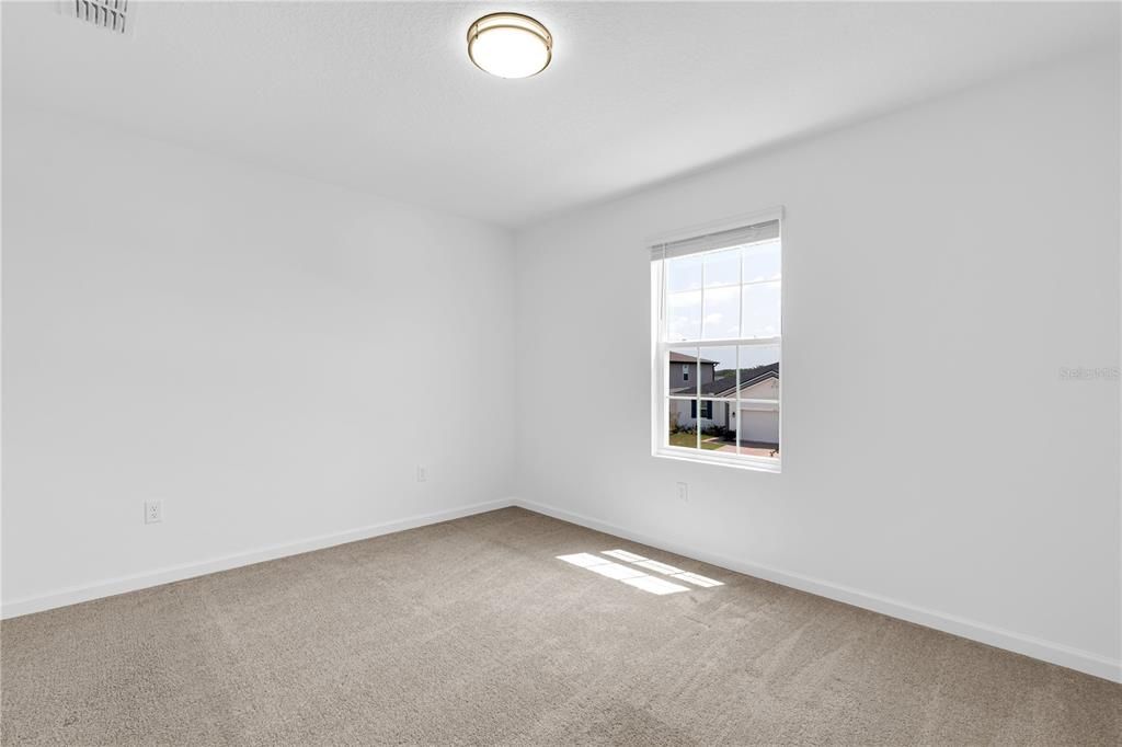 For Rent: $2,300 (3 beds, 2 baths, 1654 Square Feet)
