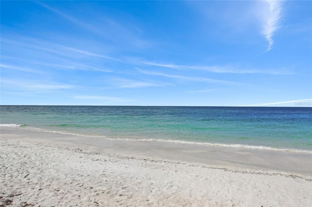 For Sale: $1,650,000 (0.23 acres)