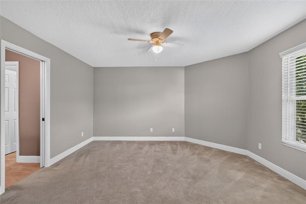 For Sale: $599,900 (5 beds, 3 baths, 3320 Square Feet)