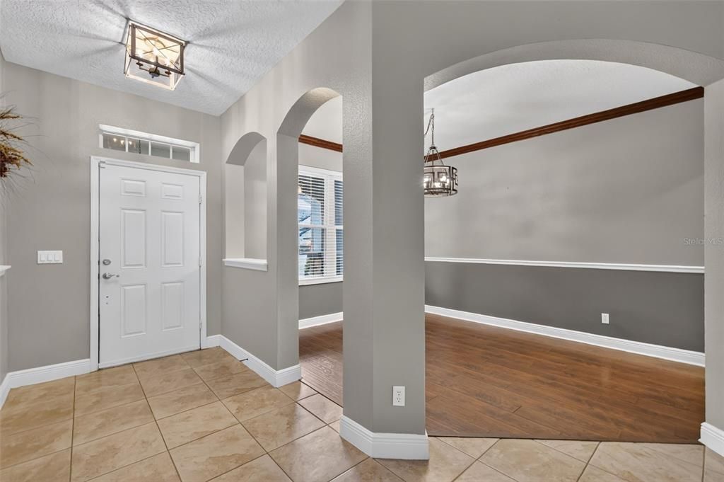 For Sale: $599,900 (5 beds, 3 baths, 3320 Square Feet)