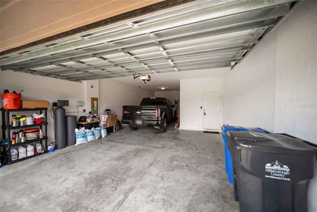 En Venta: $550,000 (5 camas, 3 baños, 3566 Pies cuadrados)