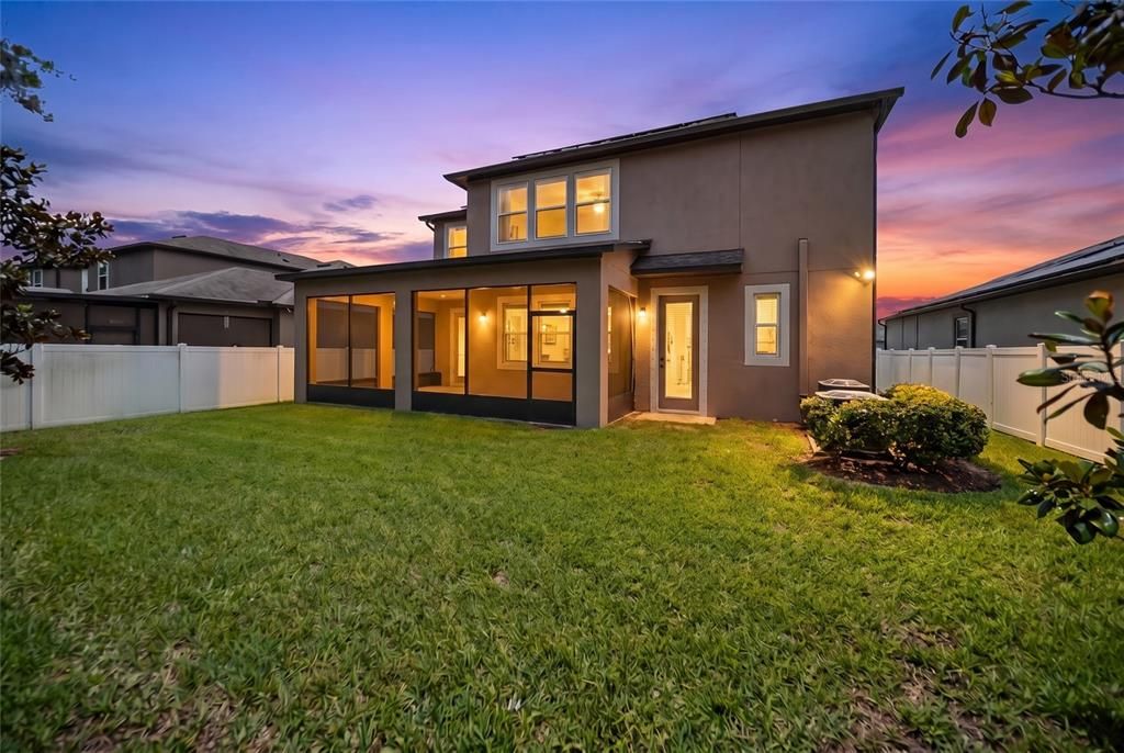 En Venta: $550,000 (5 camas, 3 baños, 3566 Pies cuadrados)
