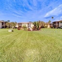 For Rent: $1,000 (2 beds, 2 baths, 874 Square Feet)
