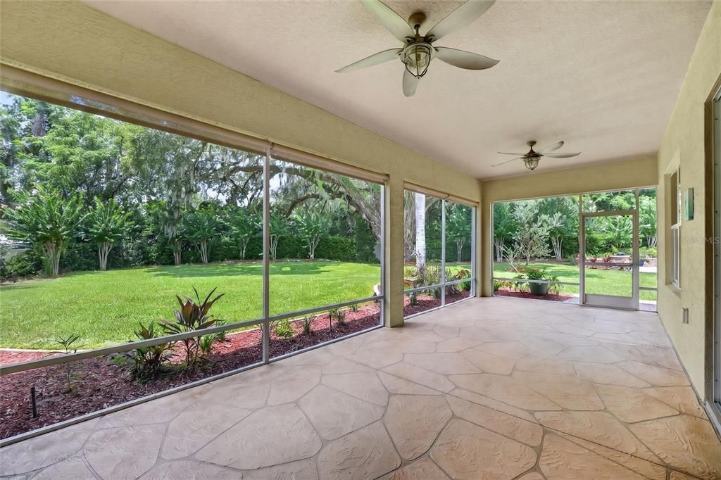 En Venta: $449,000 (3 camas, 2 baños, 2326 Pies cuadrados)