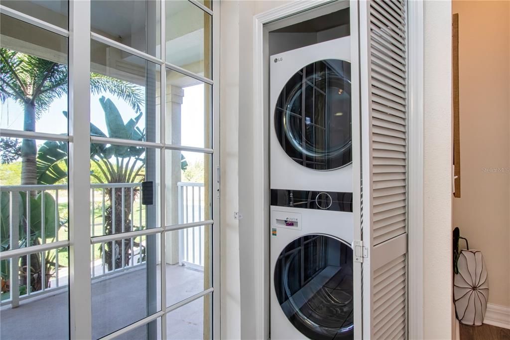 En Venta: $335,000 (2 camas, 2 baños, 1258 Pies cuadrados)
