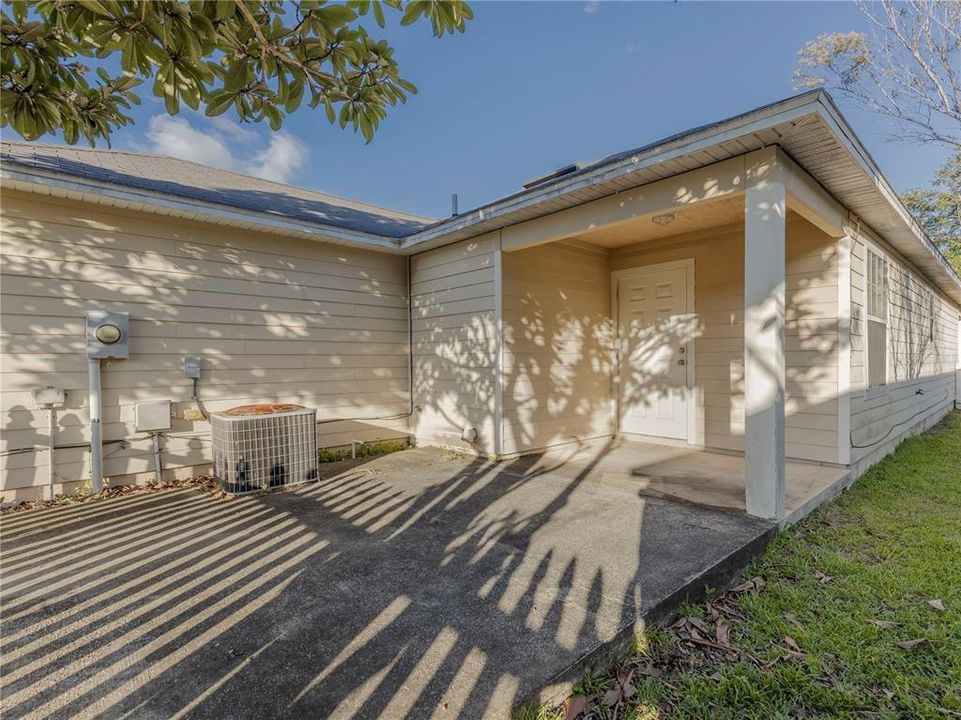 For Rent: $1,800 (2 beds, 2 baths, 1254 Square Feet)