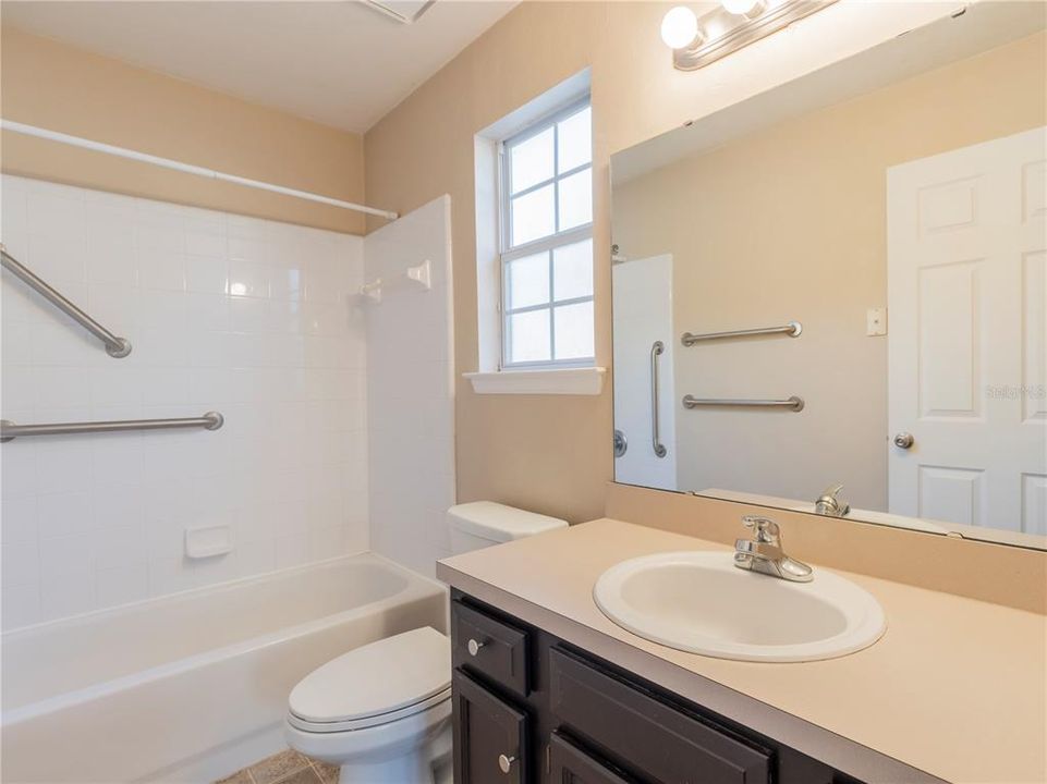 For Rent: $1,800 (2 beds, 2 baths, 1254 Square Feet)