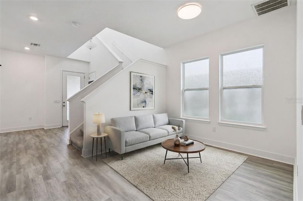 For Sale: $515,000 (3 beds, 2 baths, 2082 Square Feet)