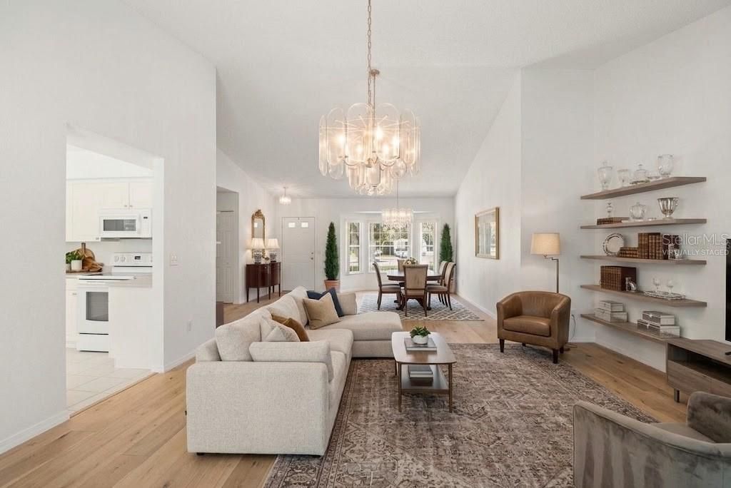 For Sale: $349,000 (2 beds, 2 baths, 1824 Square Feet)