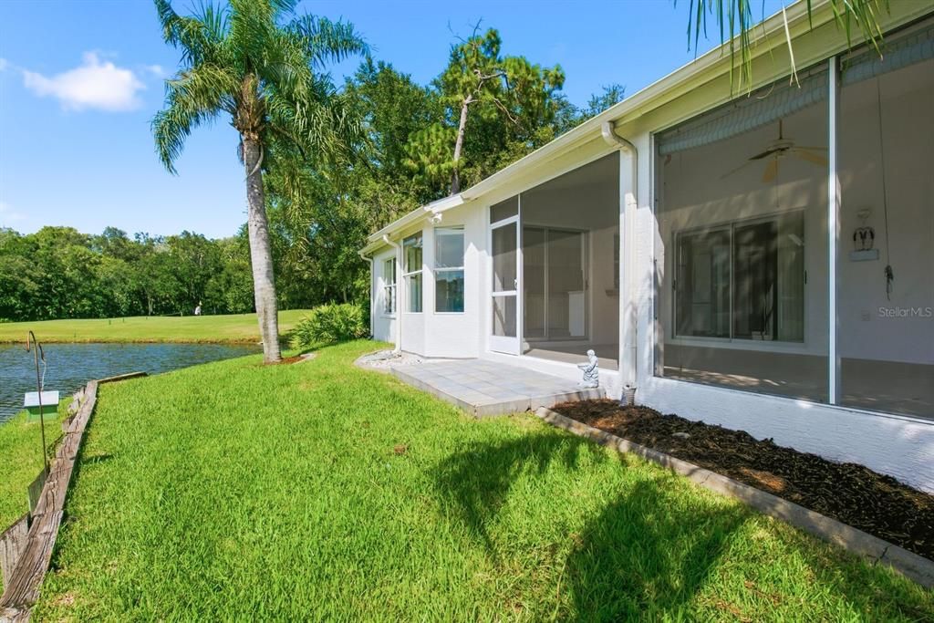 For Sale: $349,000 (2 beds, 2 baths, 1824 Square Feet)