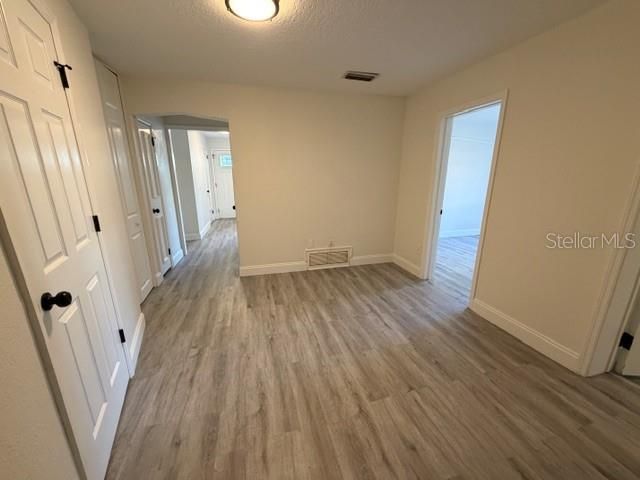 En Venta: $925,000 (4 camas, 2 baños, 2552 Pies cuadrados)