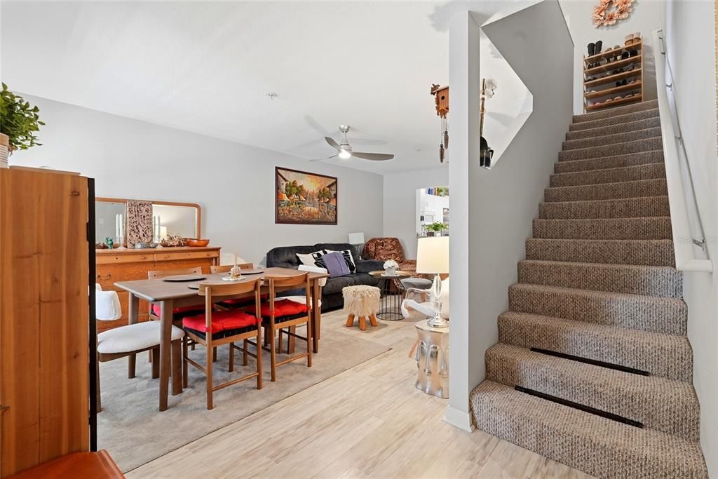 En Venta: $204,900 (2 camas, 2 baños, 1120 Pies cuadrados)