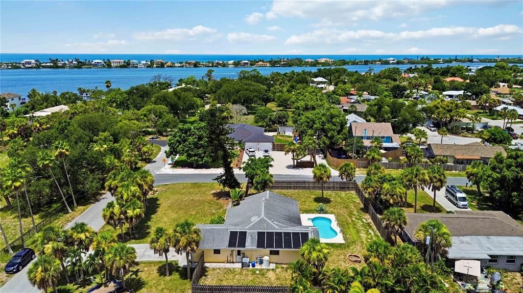 En Venta: $550,000 (3 camas, 2 baños, 1549 Pies cuadrados)