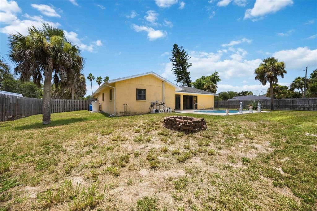 En Venta: $550,000 (3 camas, 2 baños, 1549 Pies cuadrados)