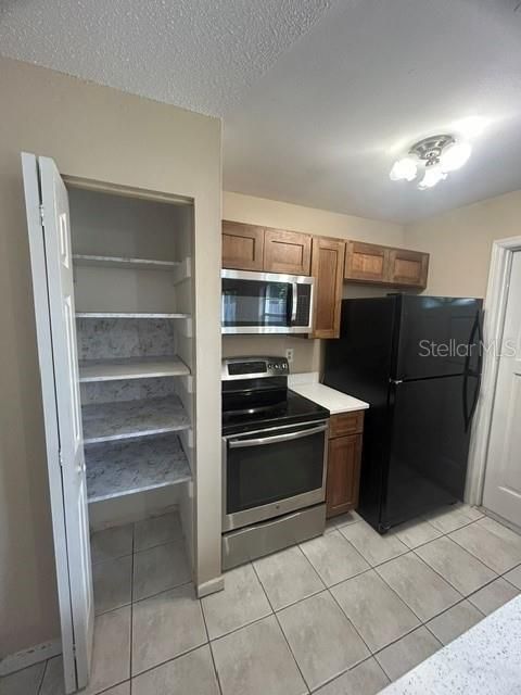 En Renta: $1,995 (3 camas, 1 baños, 1087 Pies cuadrados)
