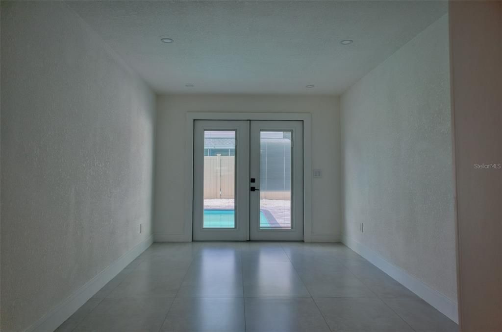На продажу: $595,000 (3 спален, 2 ванн, 1802 Квадратных фут)