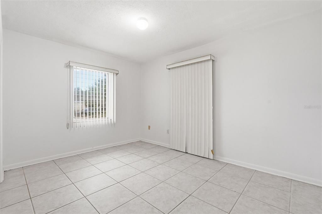 For Sale: $199,900 (3 beds, 1 baths, 1195 Square Feet)